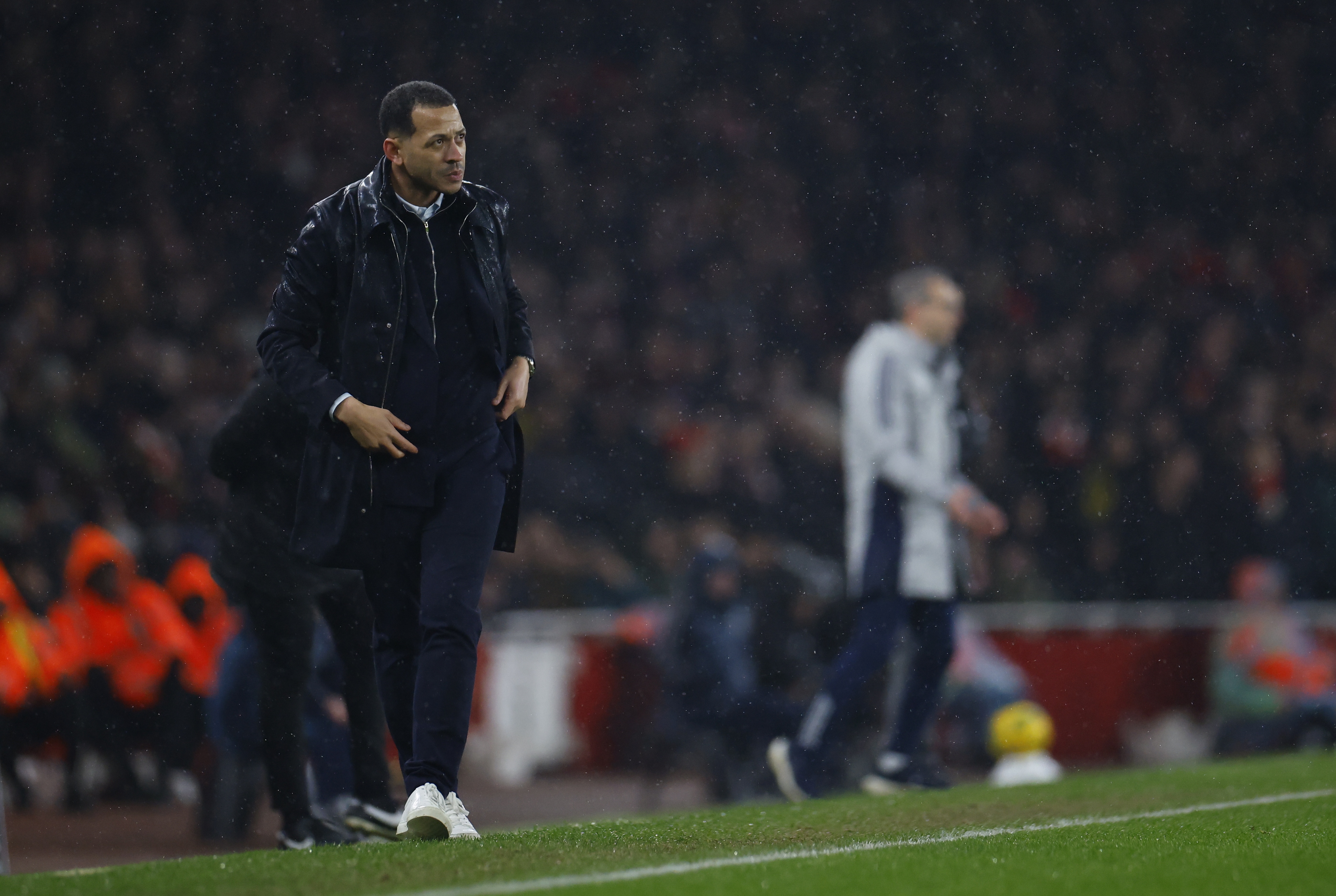 又有内鬼！法媒再次泄露切尔西首发，罗塞尼尔上周刚说要严查