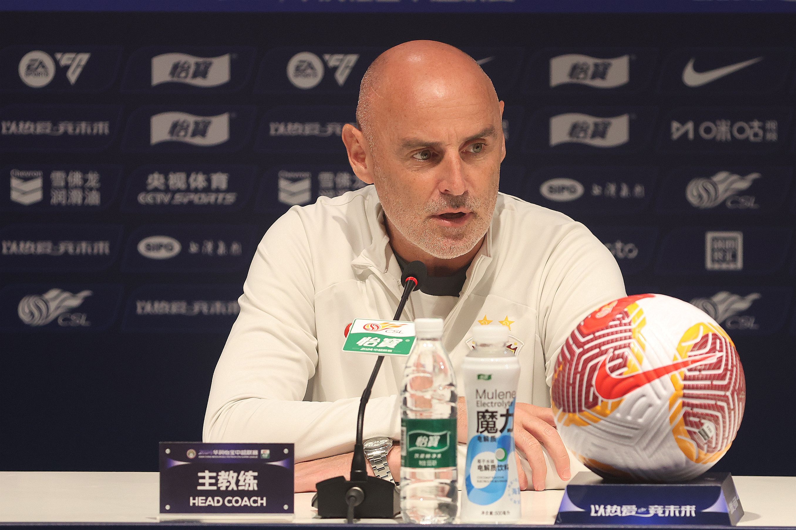 记者：穆斯卡特是利物浦支持者 武磊每届世界杯都支持巴西队