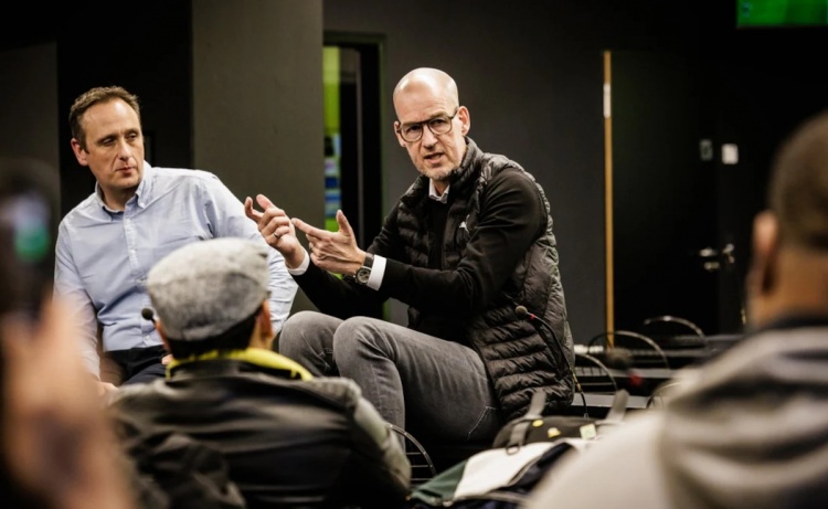 50+1——多特蒙德抗衡欧洲足坛财阀豪强的底层逻辑