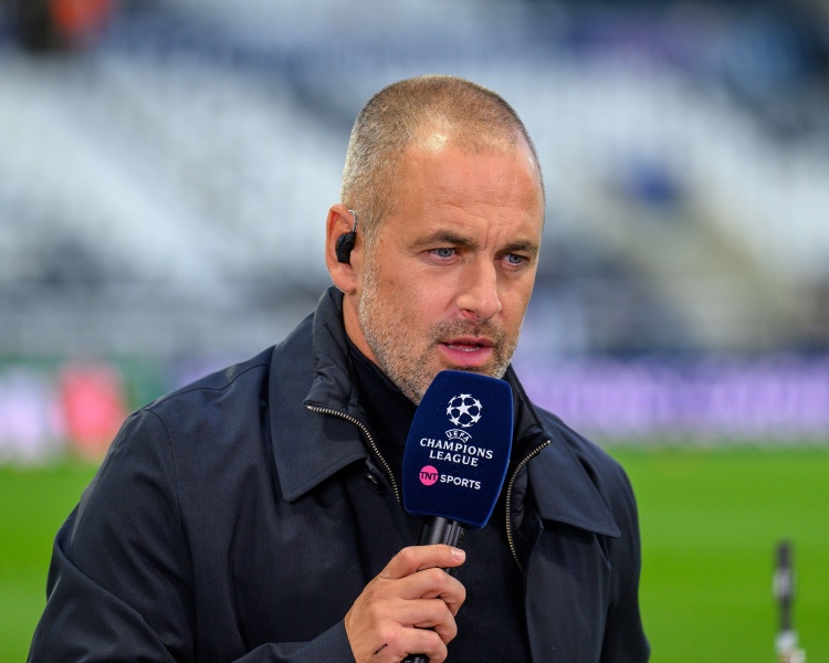 乔·科尔：切尔西出局不是罗塞尼尔问题，是俱乐部战略和方向问题