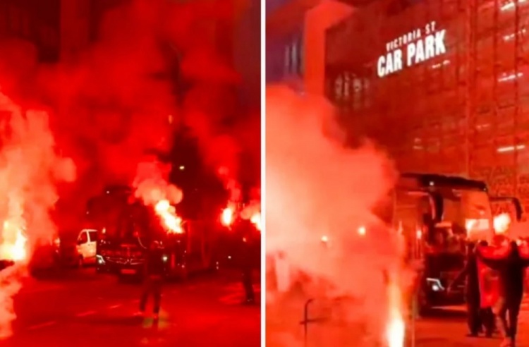 英媒：加拉塔萨雷球迷大量涌入利物浦，在街头燃放烟花、照明弹