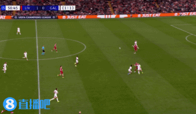 总比分反超！萨拉赫助攻，埃基蒂克破门