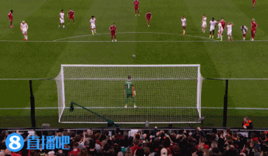 拉完了！萨拉赫上半场失点+失单刀，利物浦半场完全压制却只进1球