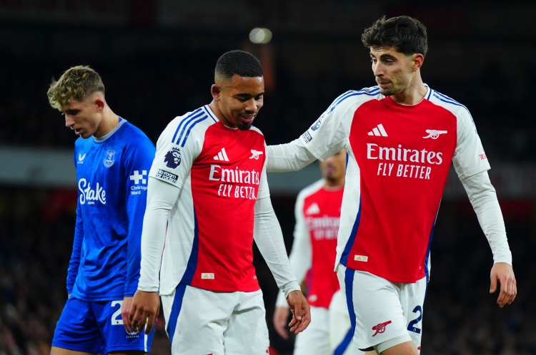 热苏斯:很多球队都靠定位球得分,但我们是领头羊所以别人不高兴