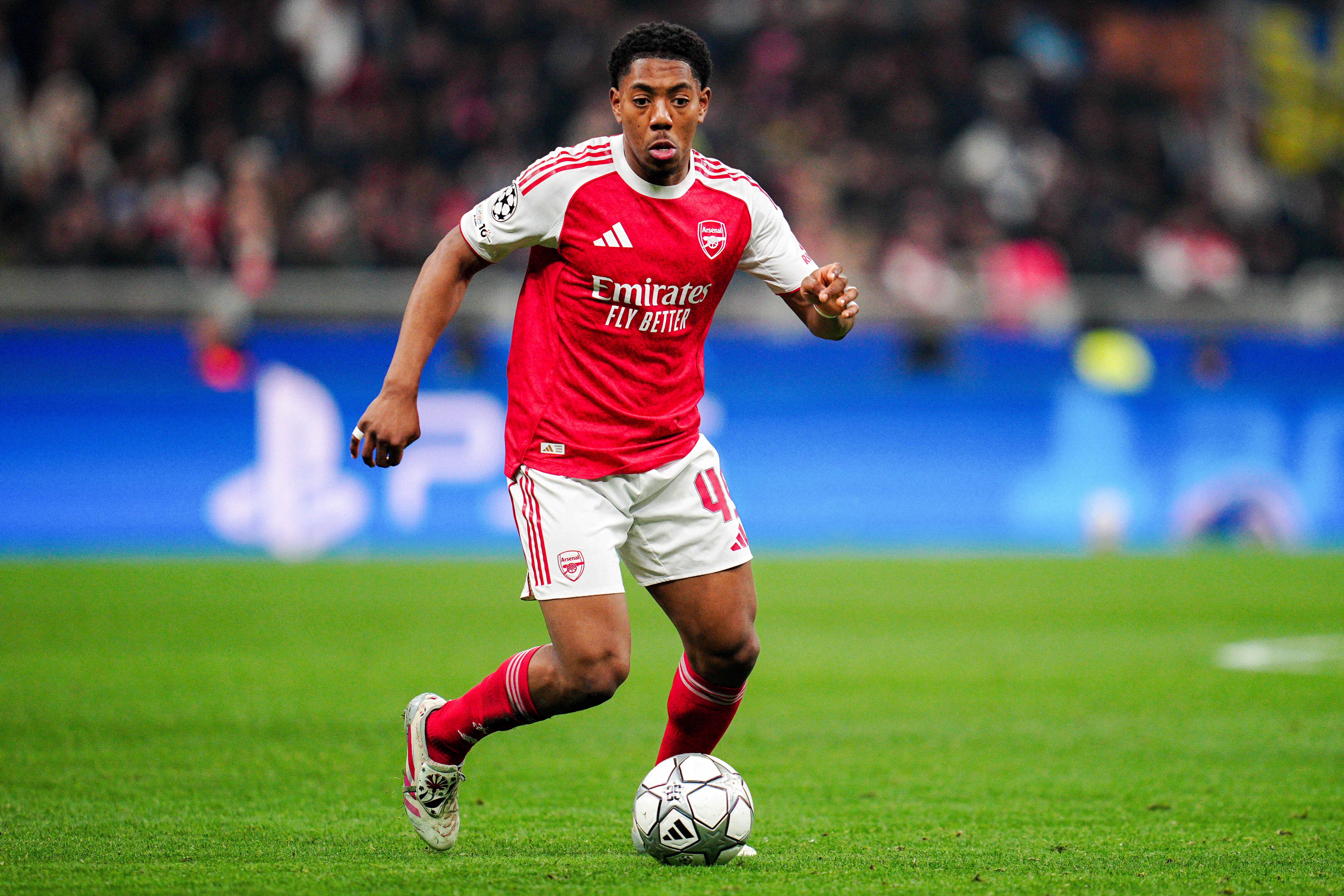 身价3500万！英媒：曼联有意19岁斯凯利，球员近期出场机会减少