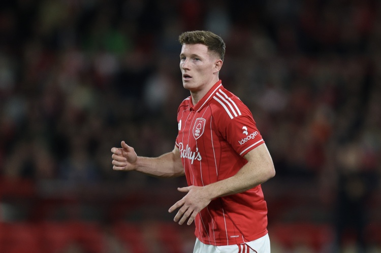 曼市双雄争安德森!记者:曼联已完成前期工作,曼城仍在积极推进