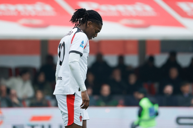 维耶里：莱奥踢得好时是世界最佳，踢得差时想立马把他卖掉