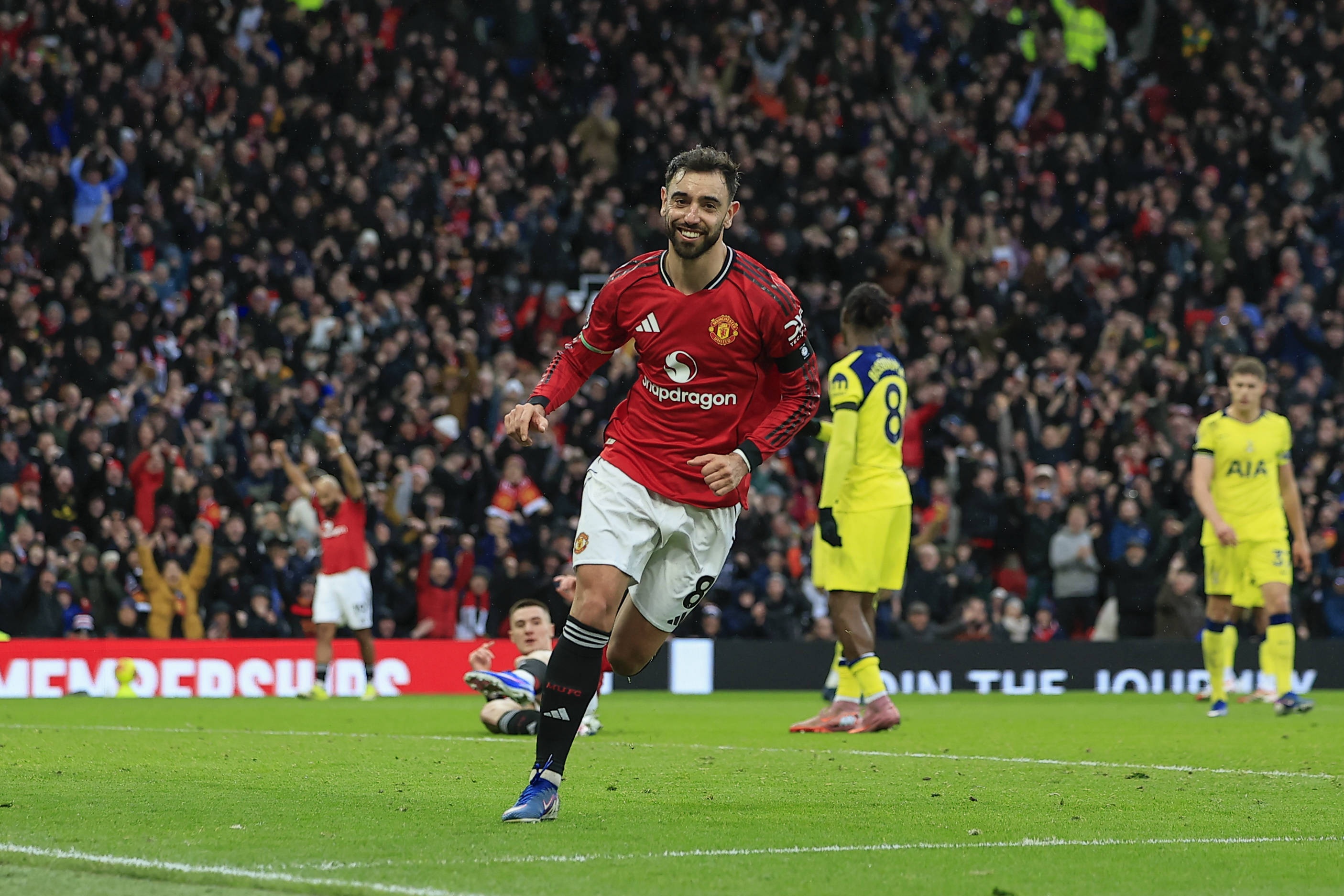 名宿：若阿森纳夺冠加布或赖斯会当选最佳球员，否则绝对该是B费