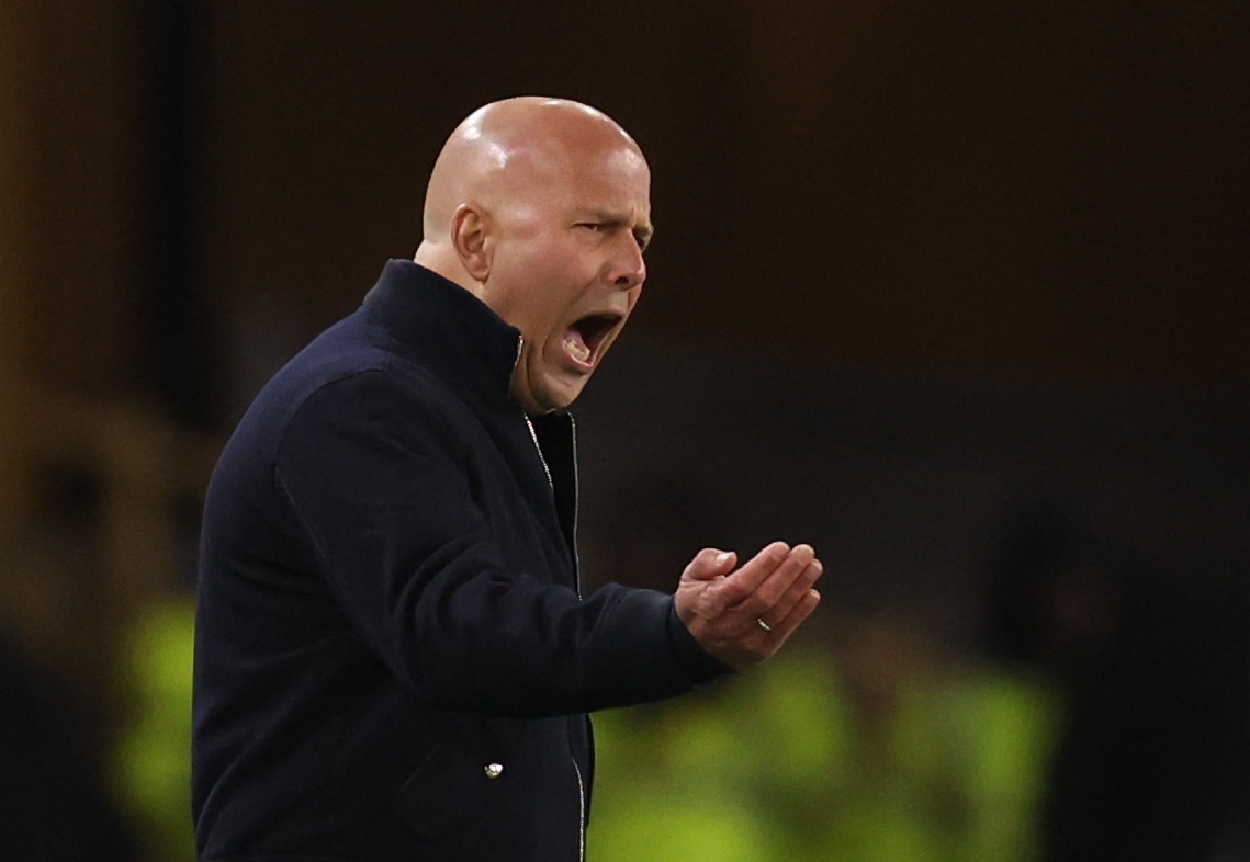 邮报:阿隆索同意执教利物浦的消息不属实,红军目前仍支持斯洛特