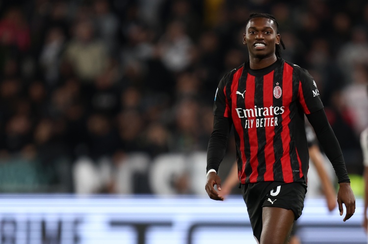 迪马：莱奥将在下周返回米兰，奇克回归合练预计能赶上踢那不勒斯