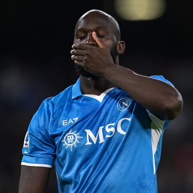 安莎社：卢卡库没有归队让那不勒斯感到意外，已经在内部引发不满