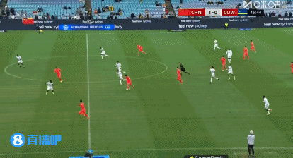 上来先试一脚！下半场开场韦世豪禁区外远射，打得太正被门将没收