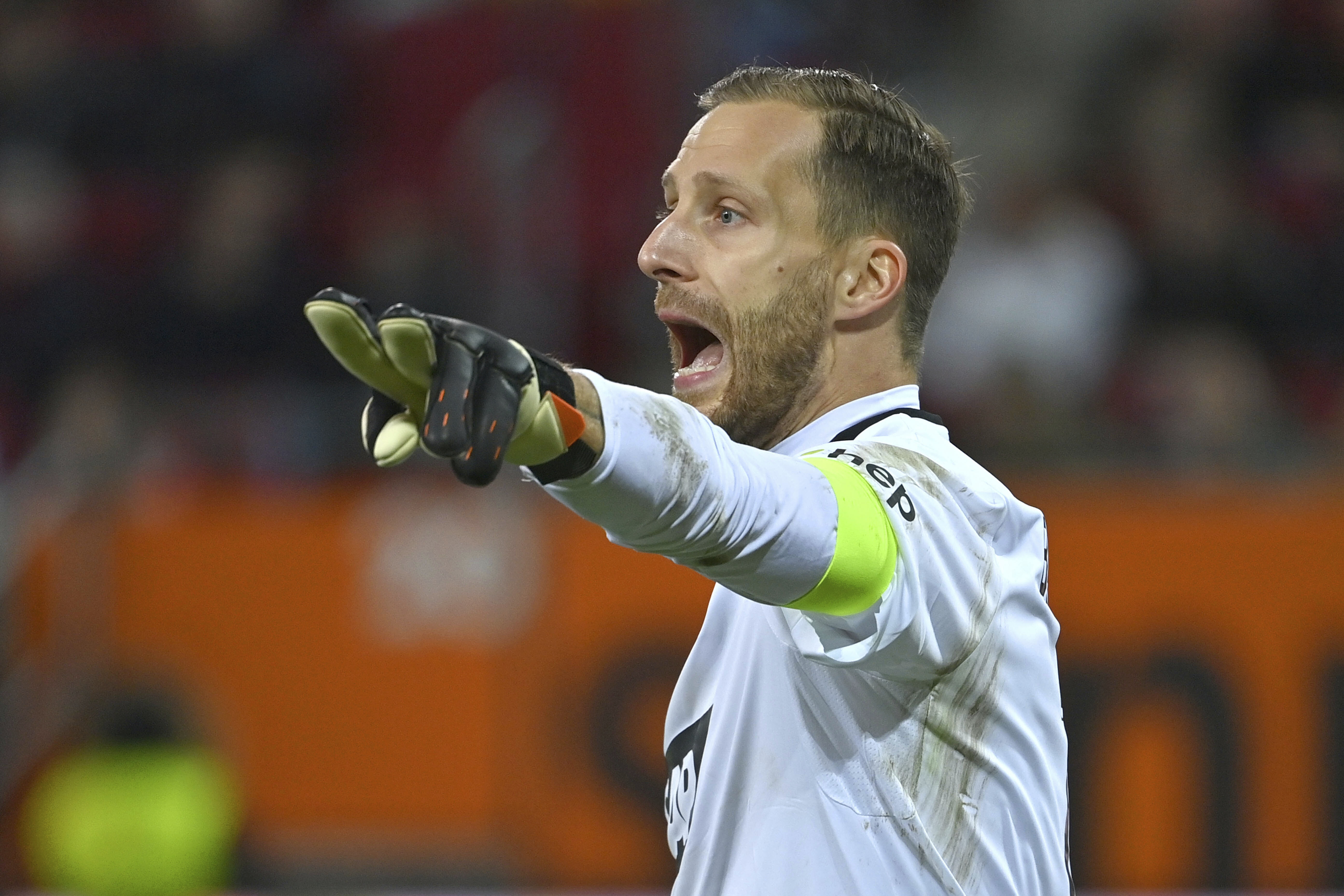 法尔克：若诺伊尔退役拜仁考虑签鲍曼 球员是否接受替补有待观察