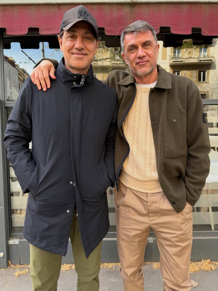 昔日的叹息之墙！内斯塔晒照与马尔蒂尼见面，还是那么帅