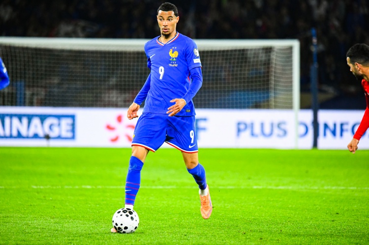 埃基蒂克:代表国家队出场并获胜是一种荣耀,很高兴我取得了进球