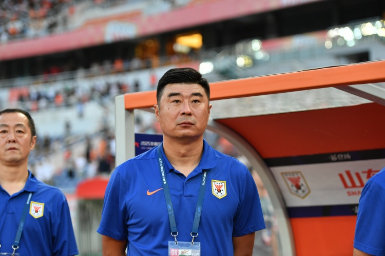 记者谈泰山0-4玉昆：表面是轻敌，深层次因素是技战术的问题