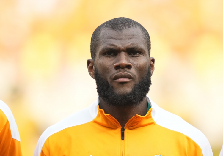 都体：尤文可能向凯西开500万欧年薪的2+1合同，罗马和国米也有意