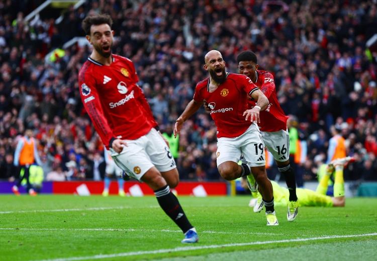 曼晚：曼联明确告知B费希望他留下，球员合同中有5700万镑解约金