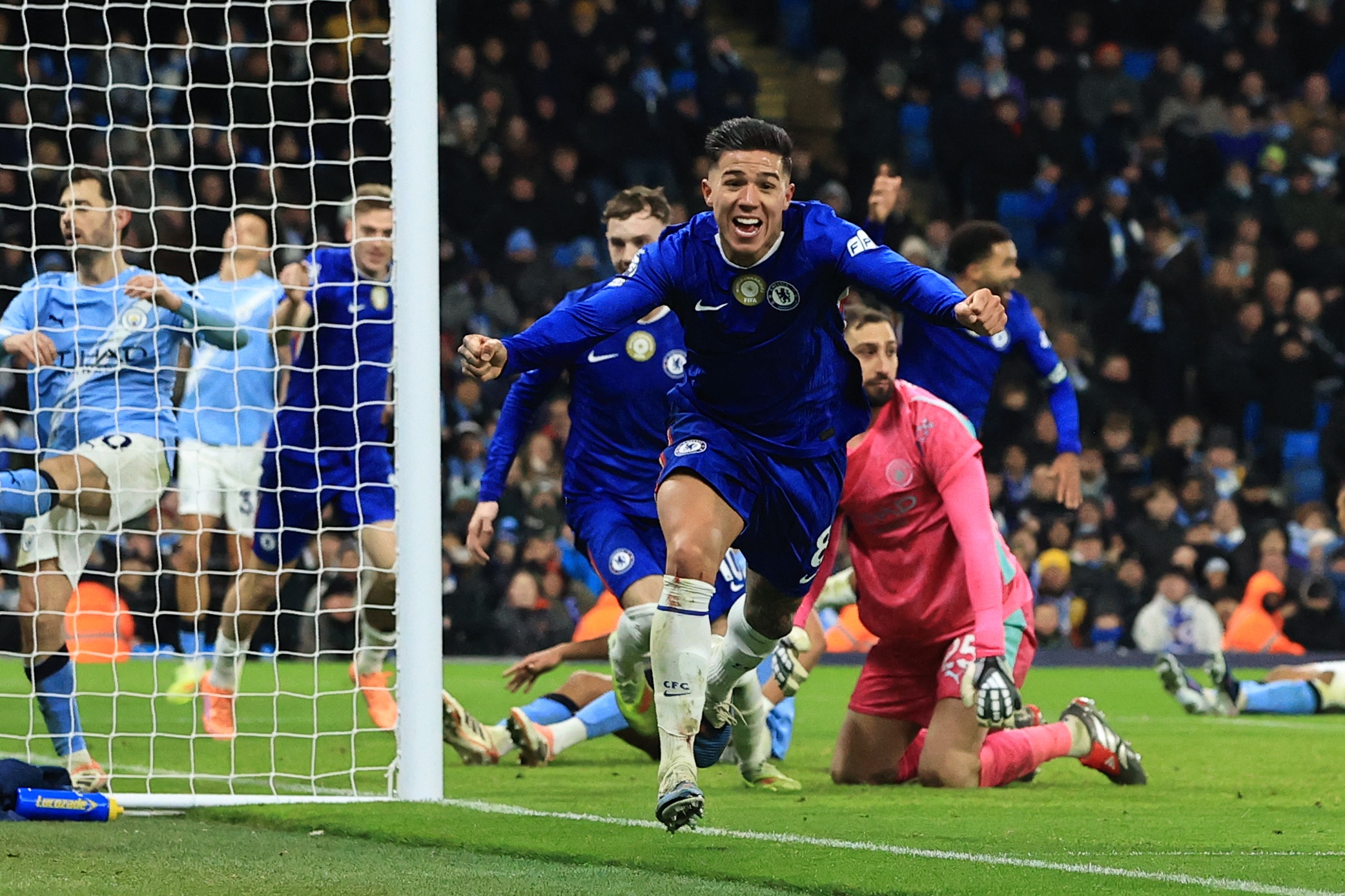 天空：切尔西计划今夏另买一名中场，恩佐在斯坦福桥并非触不可及