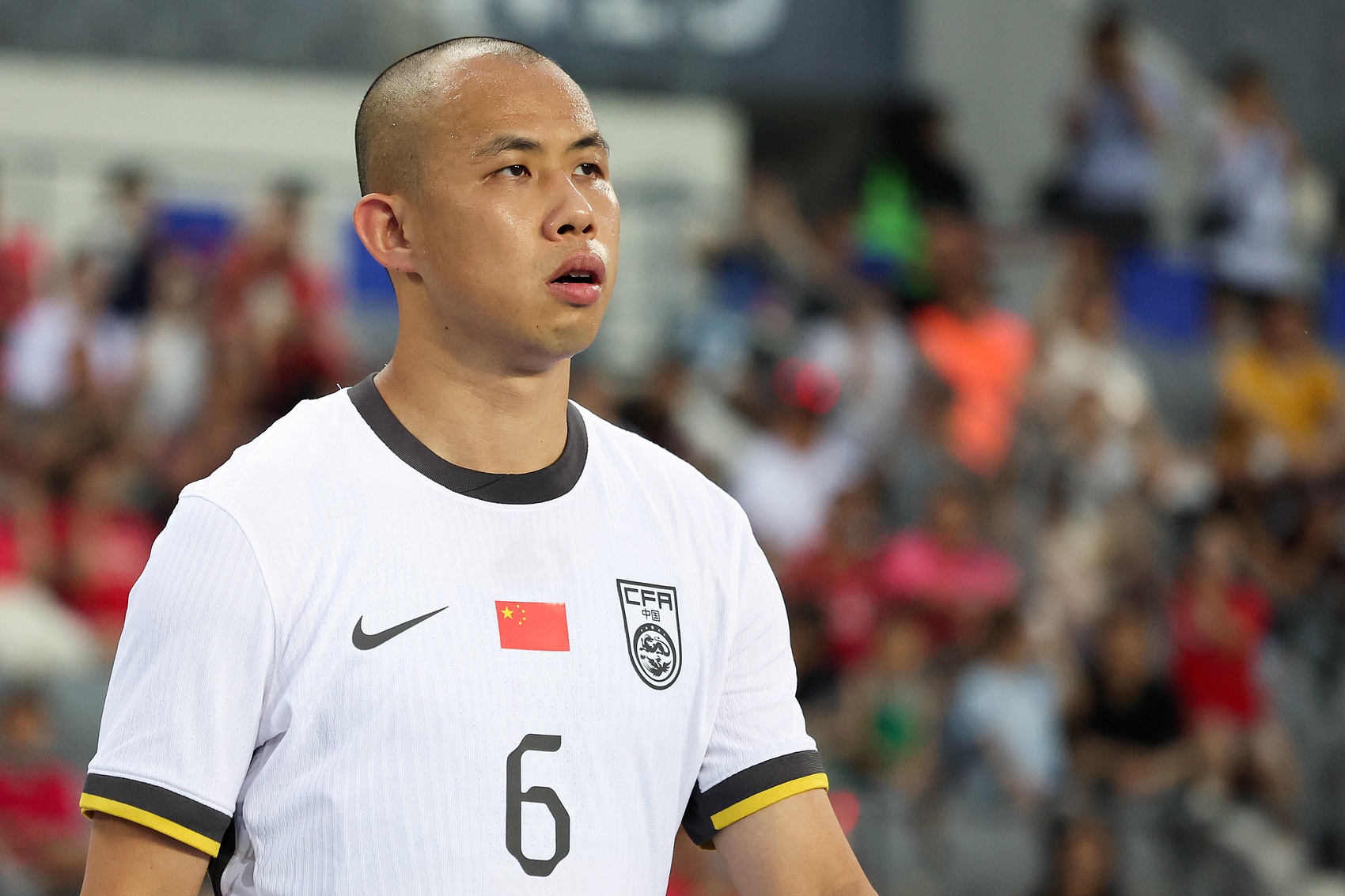 国足两场FIFA系列赛,黄政宇、刘殿座、李镇全等5人未能出场