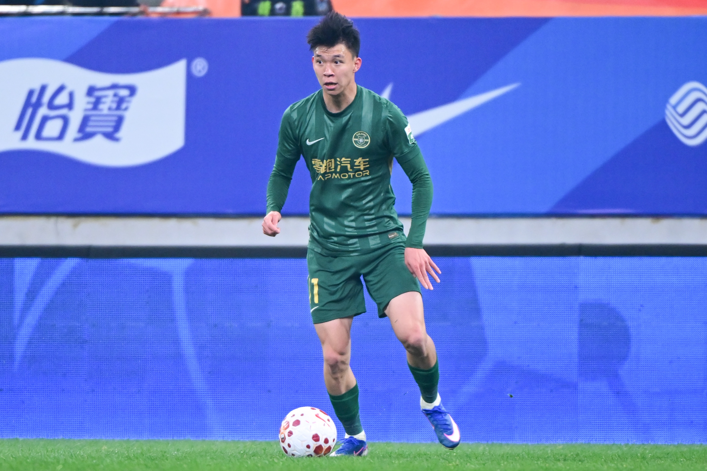 博主：经查询，王钰栋的名字在2024年成功注册了50多个品类的商标