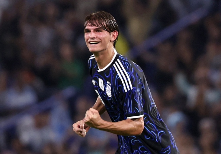 科莫总监：小法若想离开需亲自挑选继任者 帕斯的未来要等6月决定