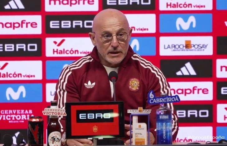 德拉富恩特:理解巴萨的担忧,但他们球员所冒的风险与皇马一样