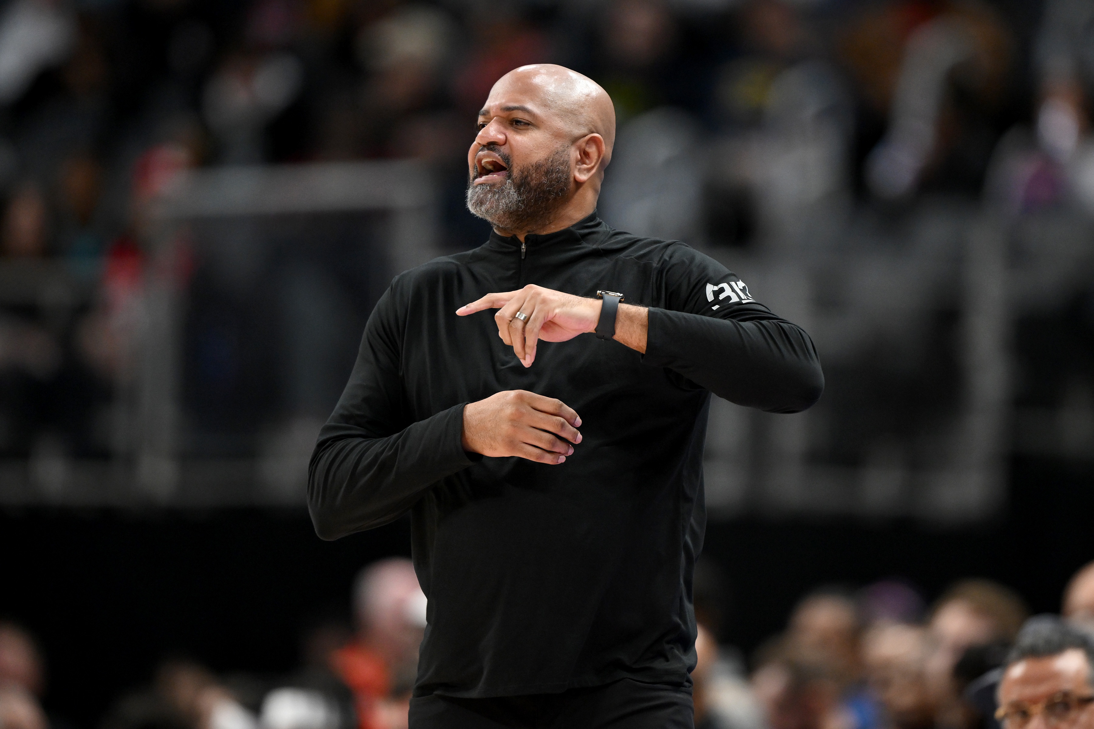 锁定中部赛区冠军！活塞主帅：很自豪 这只是征程一部分期待更多