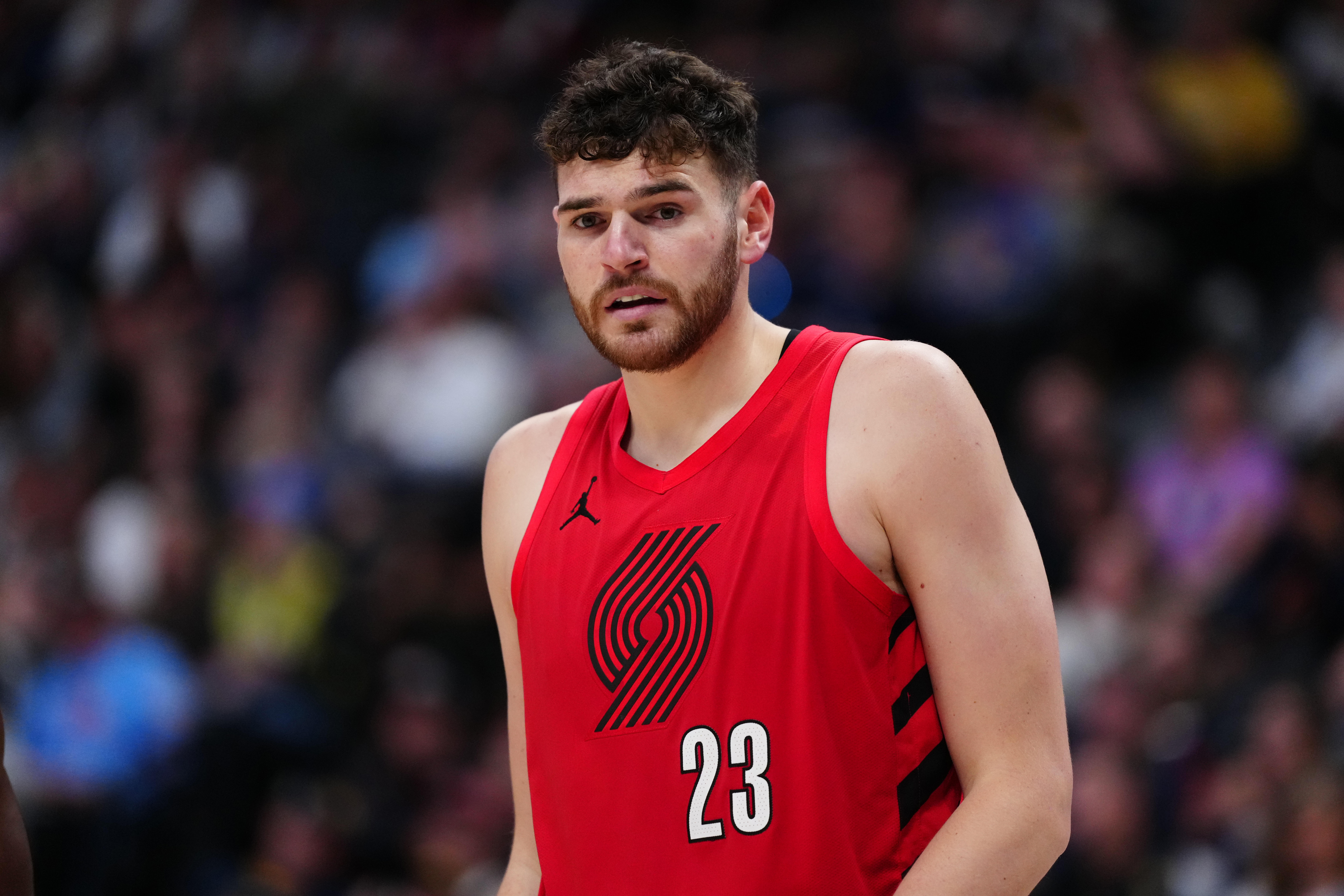 今天没啥发挥！克林根5中2仅拿到4分4板1助1断1帽