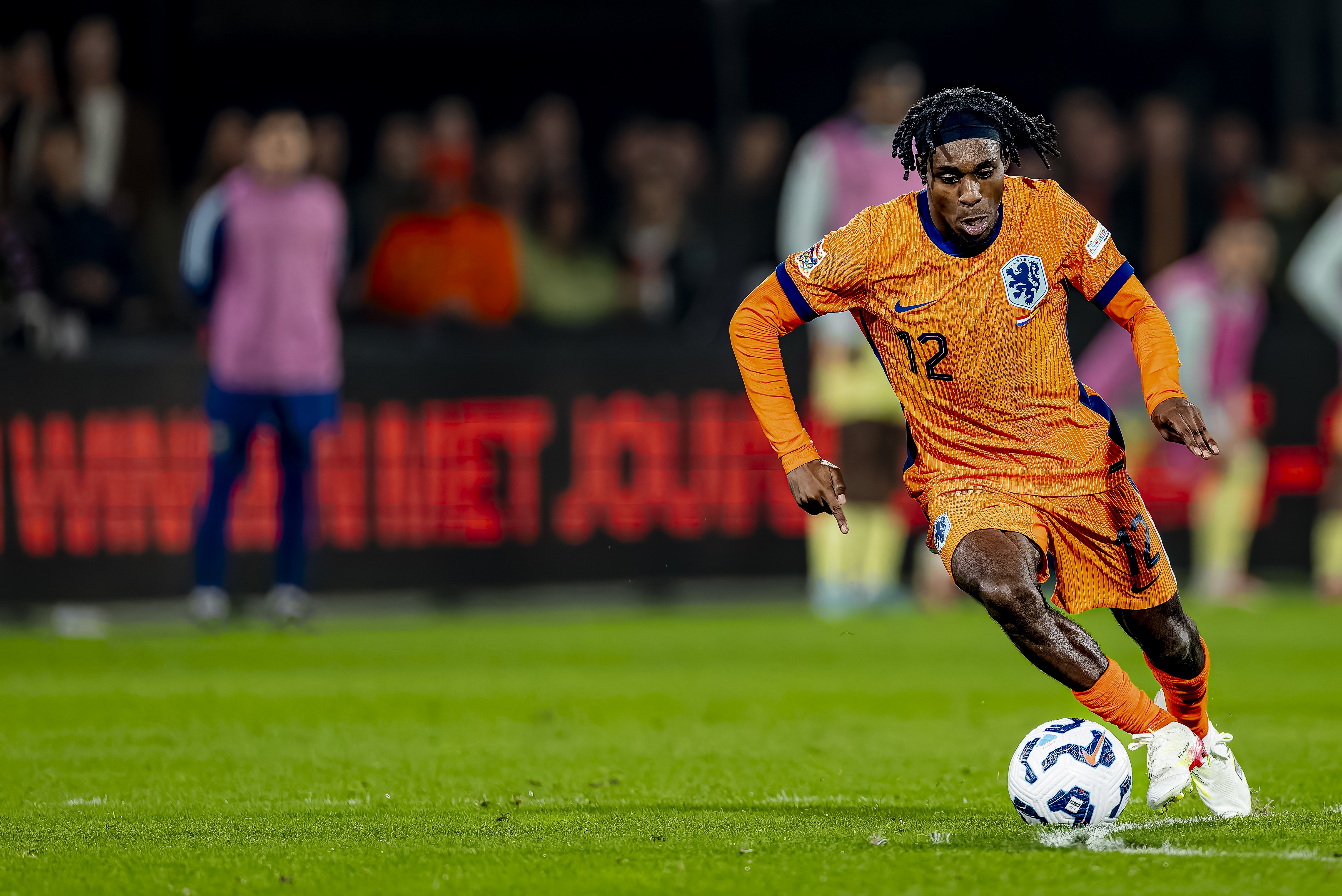 科曼证实弗林蓬是因伤离场：不得不将他换下，这打乱我们的计划