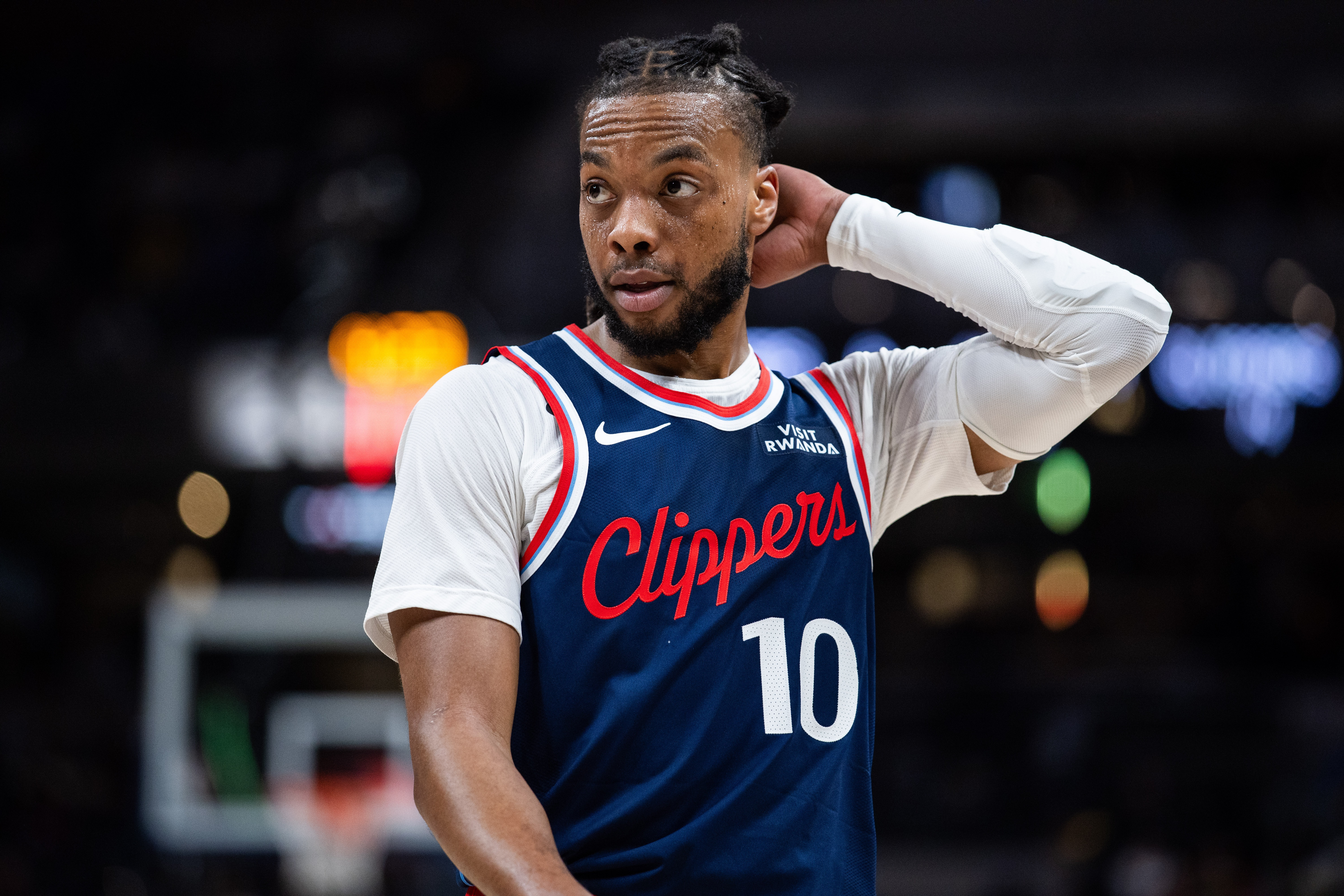 被追着打!加兰17中7拿20分4助有5失误4犯规 正负值-7