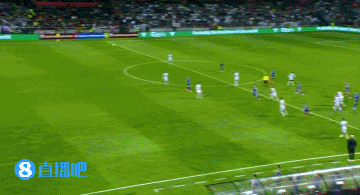 斯特拉马乔尼:巴斯托尼这次犯规具备红牌所有要素,染红不可避免